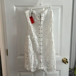 All white small medium forever 21 tags still on